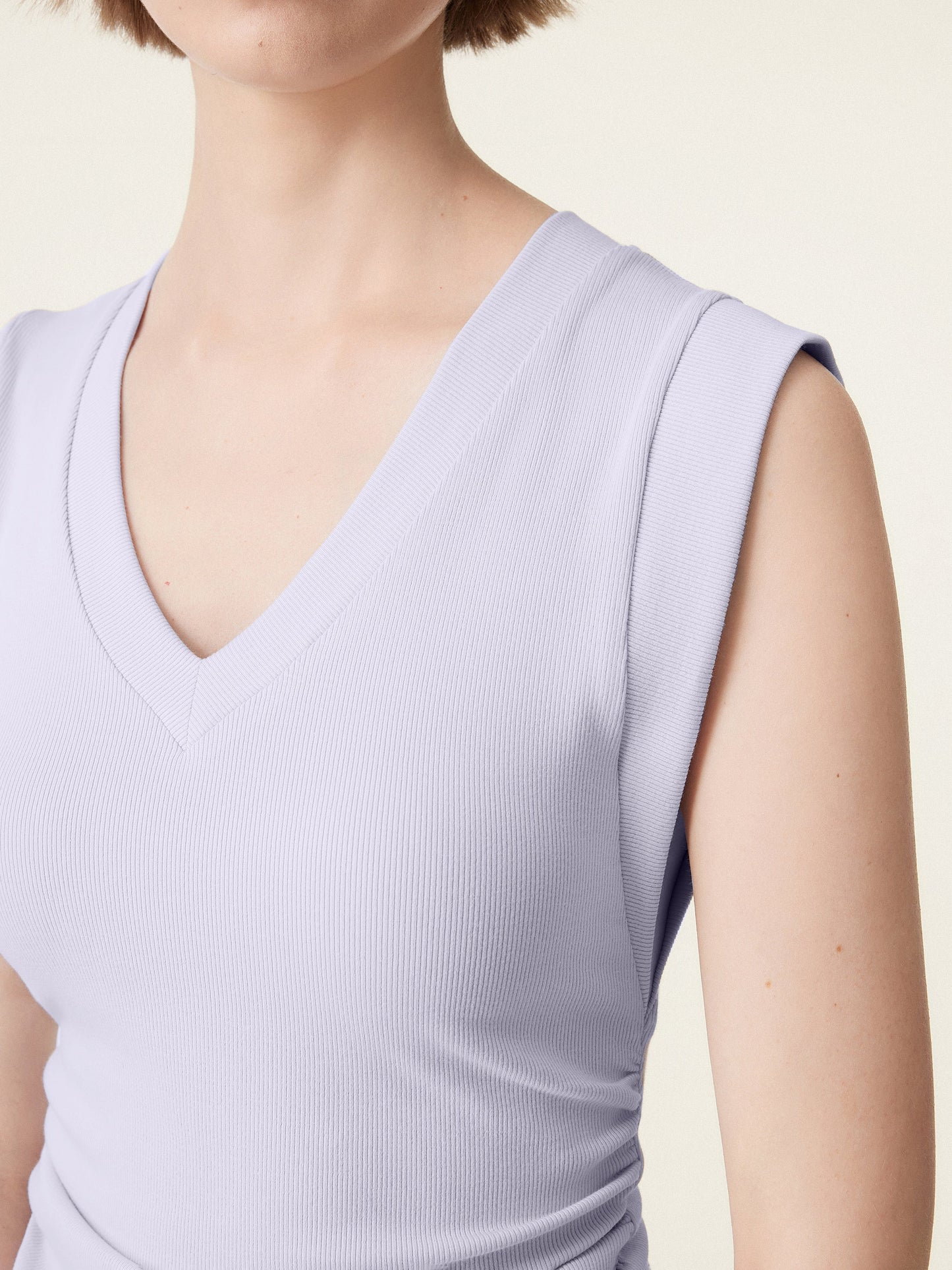 Stretch Cotton V-neck Side Ruched Muscle Tee